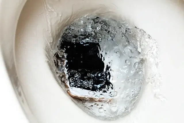 トイレのポコポコ音と水位低下を引き起こす原因